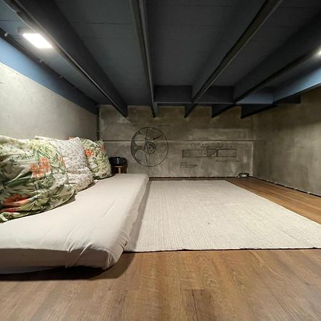 Central Old Town Cottage بانكوك المظهر الخارجي الصورة